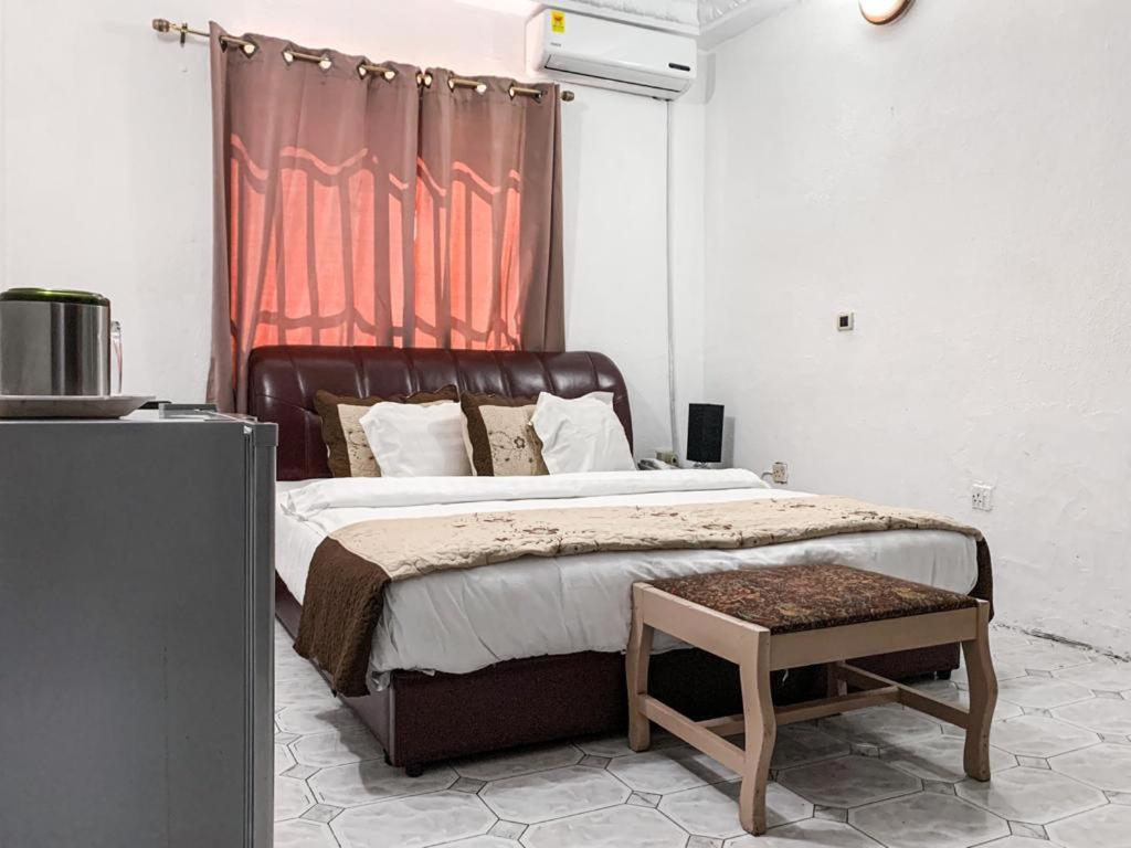 Hill View Hotel West Airport Accra Kültér fotó