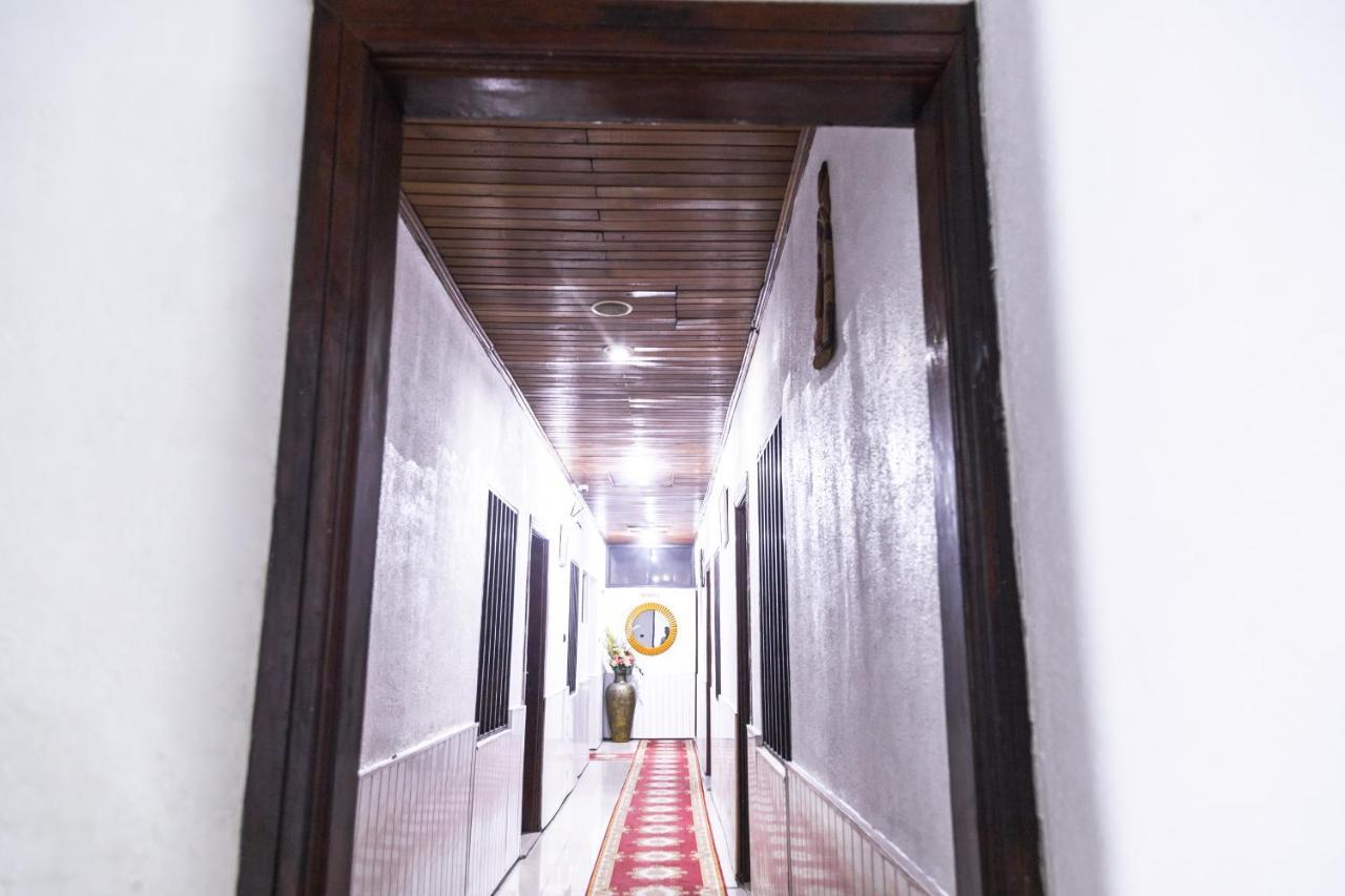 Hill View Hotel West Airport Accra Kültér fotó
